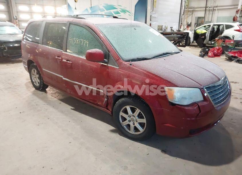 2010 Chrysler Town & COUNTRY TOURING (VIN 2A4RR5D14AR358247) main photo