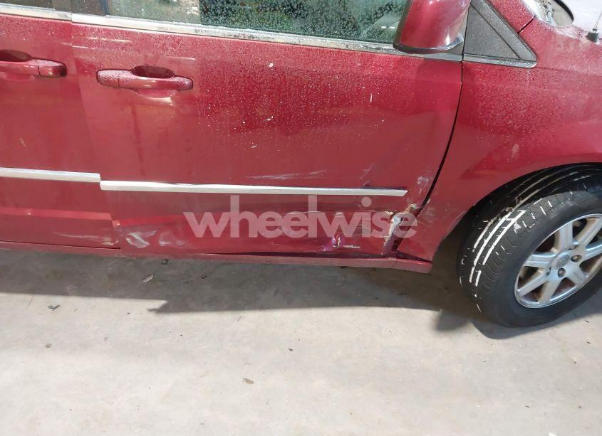 Photo 6 of 2010 Chrysler Town & COUNTRY TOURING (VIN 2A4RR5D14AR358247)