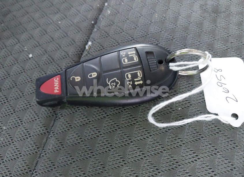 Photo 11 of 2010 Chrysler Town & COUNTRY TOURING (VIN 2A4RR5D14AR399400)