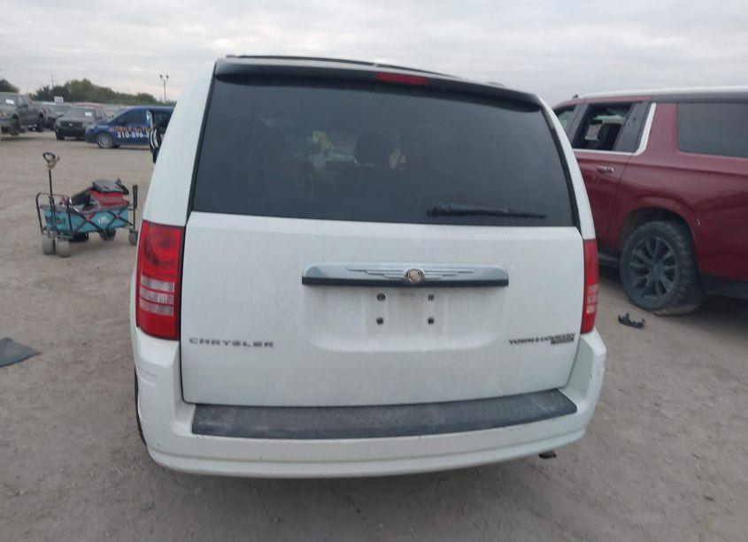Photo 17 of 2010 Chrysler Town & COUNTRY TOURING (VIN 2A4RR5D14AR421413)