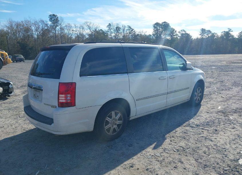 Photo 4 of 2010 Chrysler Town & COUNTRY TOURING (VIN 2A4RR5D14AR492983)