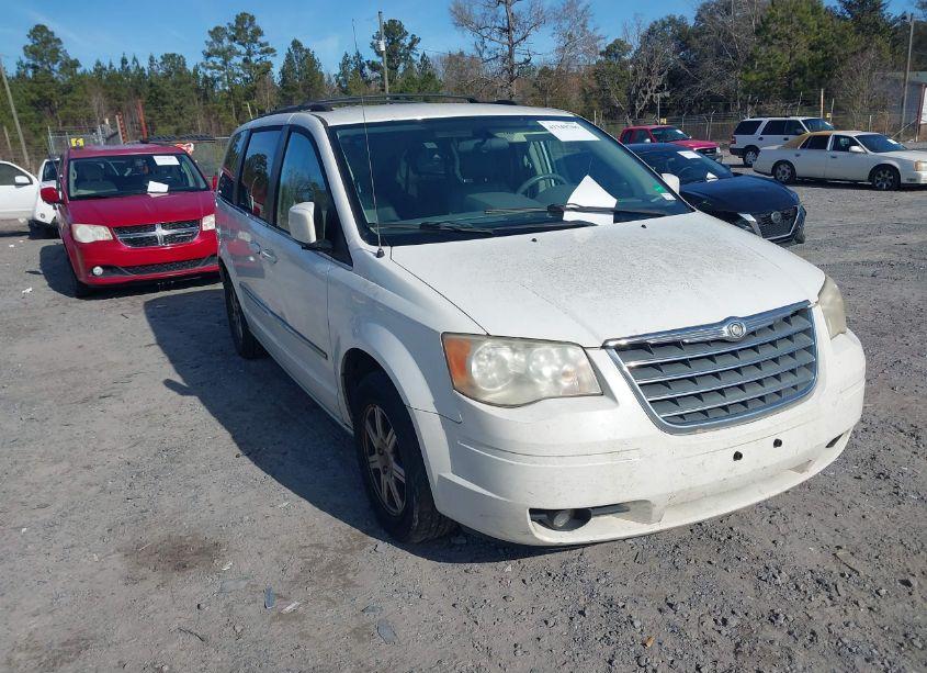 Photo 6 of 2010 Chrysler Town & COUNTRY TOURING (VIN 2A4RR5D14AR492983)