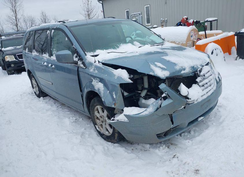 2010 Chrysler Town & COUNTRY TOURING (VIN 2A4RR5D15AR104790) main photo