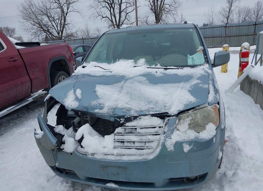 Photo 6 of 2010 Chrysler Town & COUNTRY TOURING (VIN 2A4RR5D15AR104790)