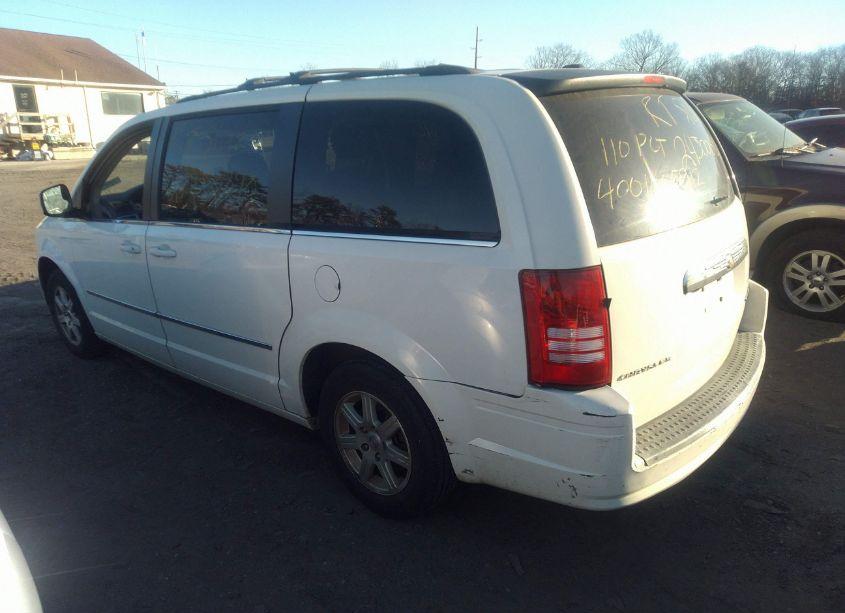 Photo 3 of 2010 Chrysler Town & COUNTRY TOURING (VIN 2A4RR5D15AR126708)
