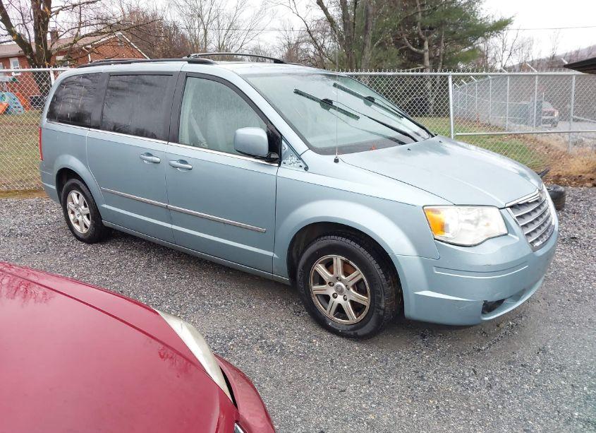 2010 Chrysler Town & COUNTRY TOURING (VIN 2A4RR5D15AR188903) main photo