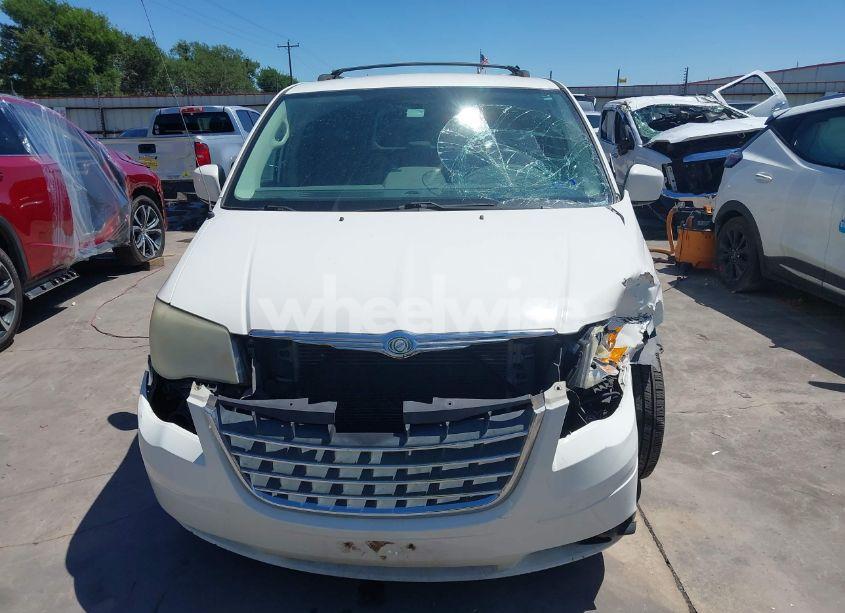 Photo 12 of 2010 Chrysler Town & COUNTRY TOURING (VIN 2A4RR5D15AR229109)