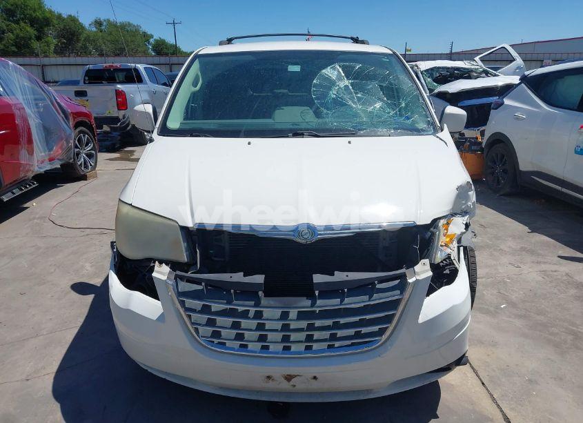 Photo 18 of 2010 Chrysler Town & COUNTRY TOURING (VIN 2A4RR5D15AR229109)