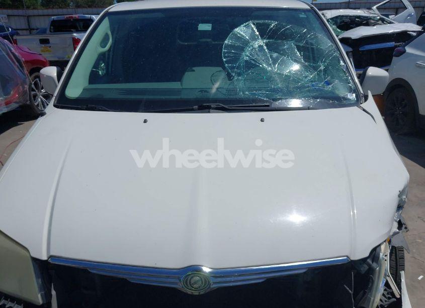 Photo 20 of 2010 Chrysler Town & COUNTRY TOURING (VIN 2A4RR5D15AR229109)