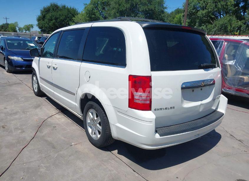Photo 3 of 2010 Chrysler Town & COUNTRY TOURING (VIN 2A4RR5D15AR229109)