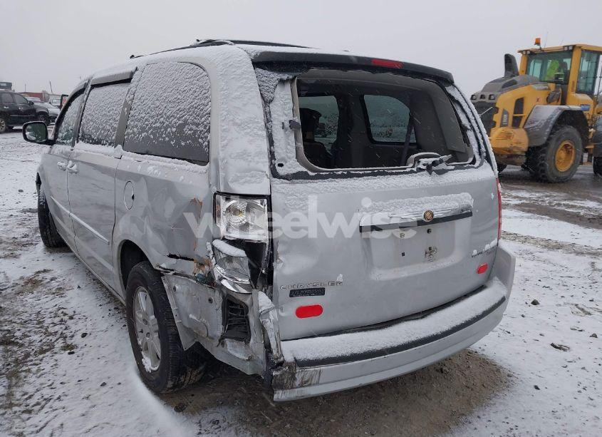 Photo 6 of 2010 Chrysler Town & COUNTRY TOURING (VIN 2A4RR5D15AR278715)