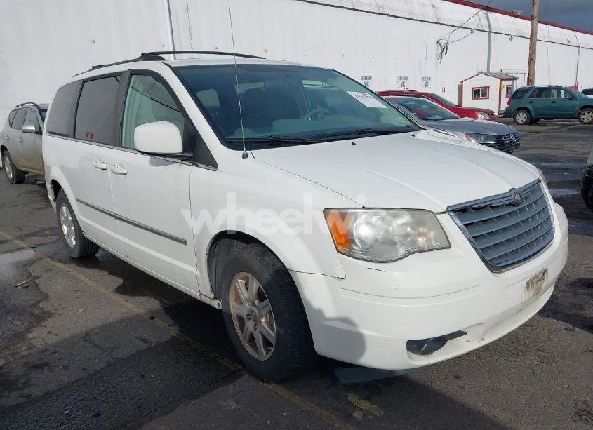 2010 Chrysler Town & COUNTRY TOURING (VIN 2A4RR5D15AR324107) main photo