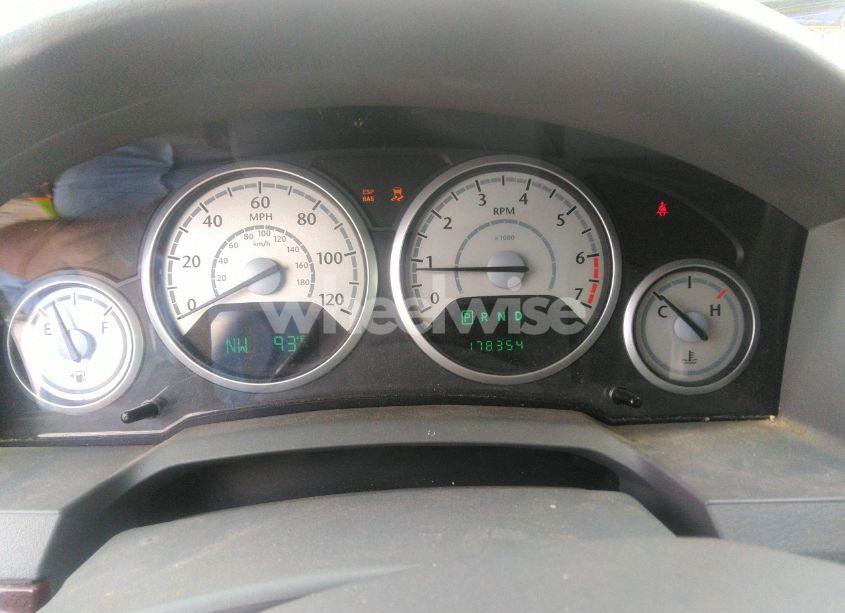 Photo 7 of 2010 Chrysler Town & COUNTRY TOURING (VIN 2A4RR5D15AR329095)