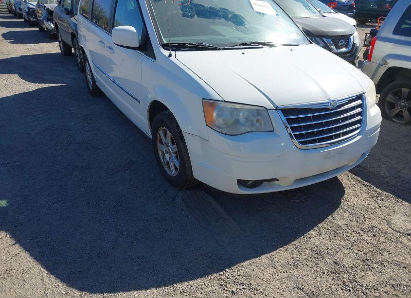 2010 Chrysler Town & COUNTRY TOURING (VIN 2A4RR5D15AR463444) main photo