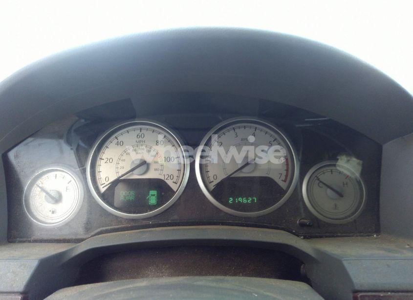 Photo 7 of 2010 Chrysler Town & COUNTRY TOURING (VIN 2A4RR5D16AR137264)