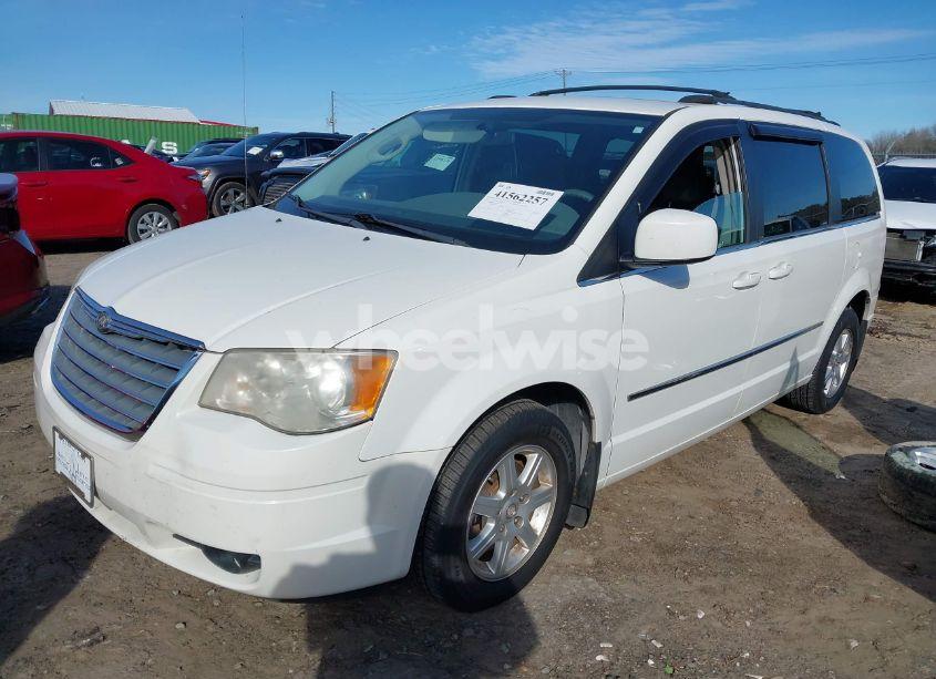 Photo 2 of 2010 Chrysler Town & COUNTRY TOURING (VIN 2A4RR5D16AR249370)