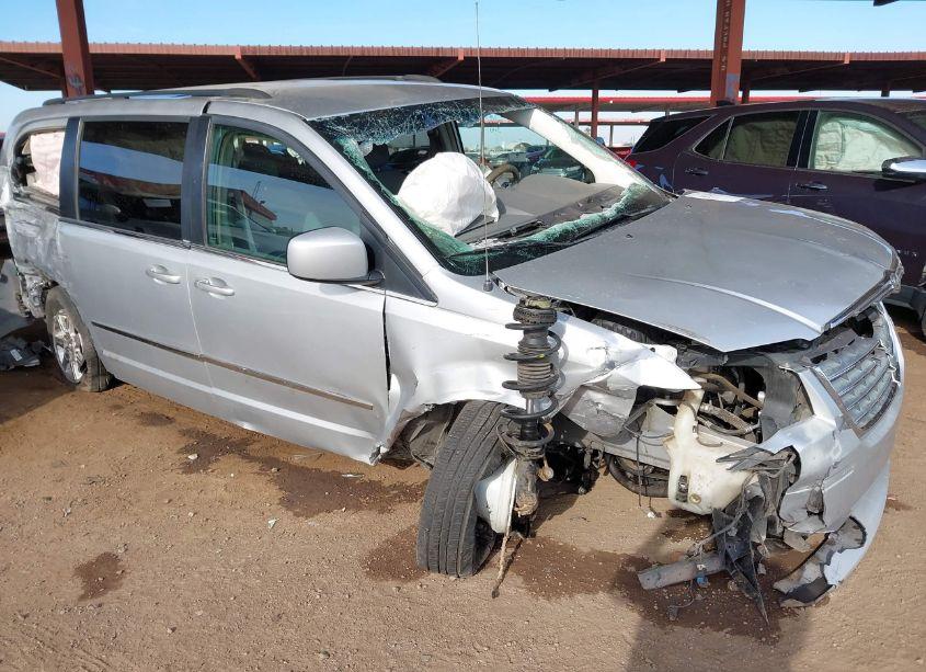 2010 Chrysler Town & COUNTRY TOURING (VIN 2A4RR5D16AR285043) main photo