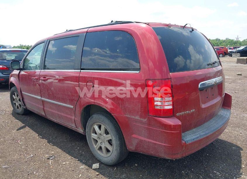 Photo 3 of 2010 Chrysler Town & COUNTRY TOURING (VIN 2A4RR5D17AR109036)