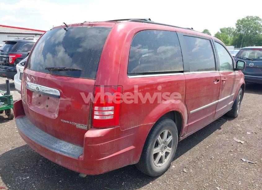 Photo 4 of 2010 Chrysler Town & COUNTRY TOURING (VIN 2A4RR5D17AR109036)