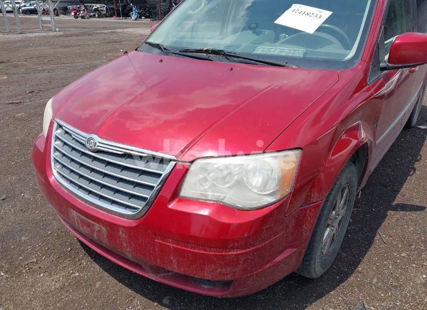 Photo 6 of 2010 Chrysler Town & COUNTRY TOURING (VIN 2A4RR5D17AR109036)