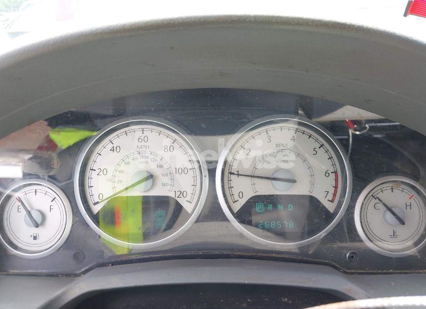 Photo 7 of 2010 Chrysler Town & COUNTRY TOURING (VIN 2A4RR5D17AR109036)