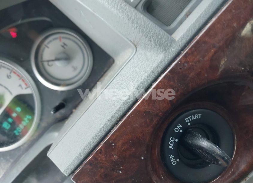 Photo 11 of 2010 Chrysler Town & COUNTRY TOURING (VIN 2A4RR5D17AR198123)