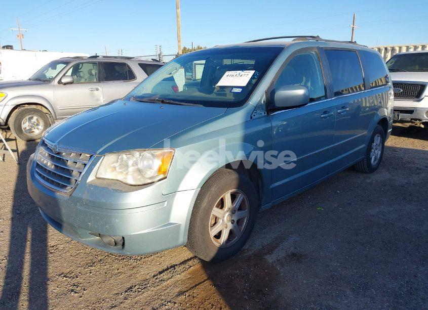 Photo 2 of 2010 Chrysler Town & COUNTRY TOURING (VIN 2A4RR5D17AR233498)