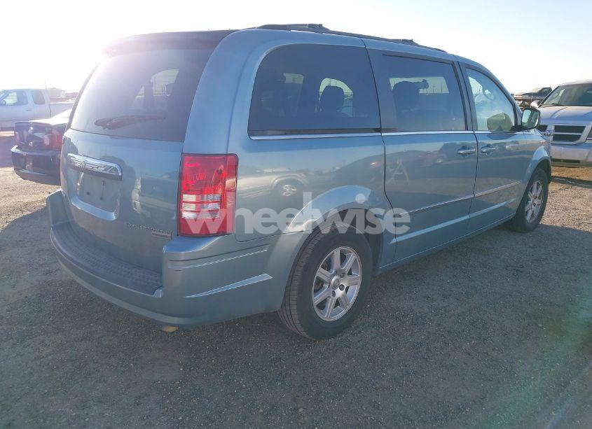 Photo 4 of 2010 Chrysler Town & COUNTRY TOURING (VIN 2A4RR5D17AR233498)
