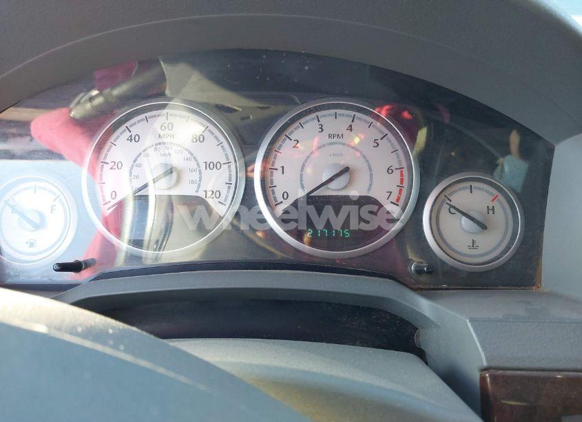 Photo 7 of 2010 Chrysler Town & COUNTRY TOURING (VIN 2A4RR5D17AR233498)