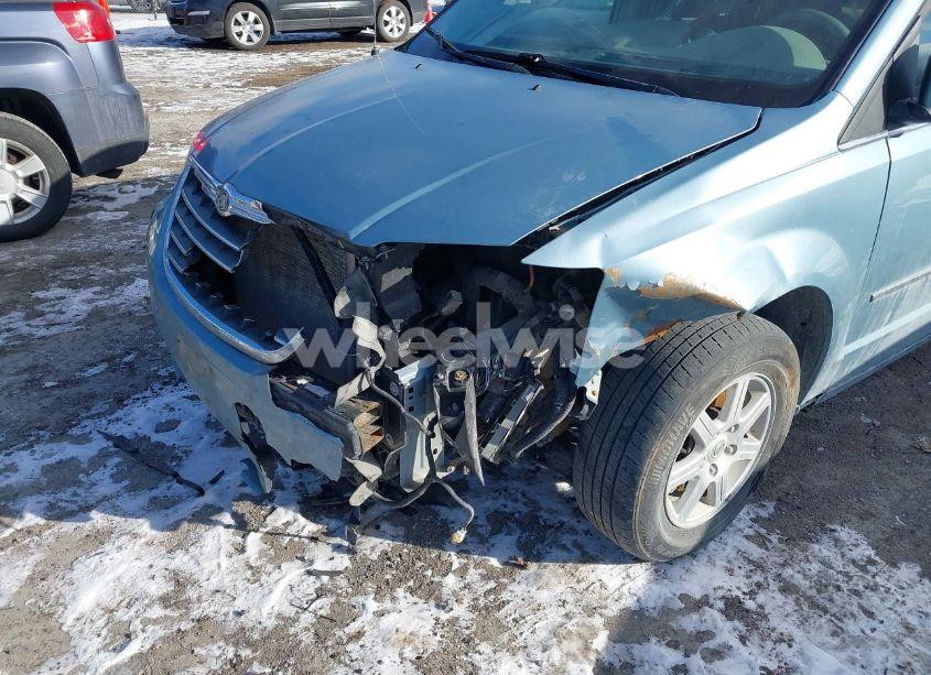 Photo 6 of 2010 Chrysler Town & COUNTRY TOURING (VIN 2A4RR5D17AR241438)