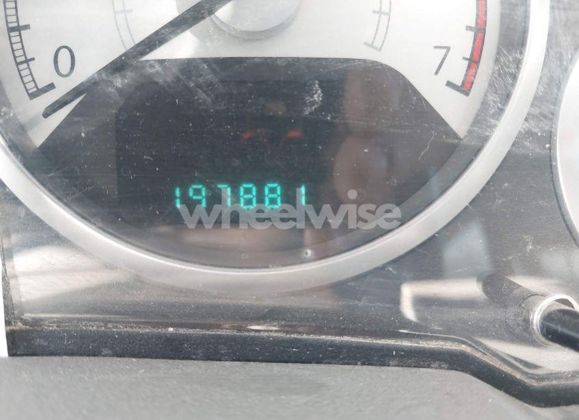 Photo 7 of 2010 Chrysler Town & COUNTRY TOURING (VIN 2A4RR5D17AR241438)