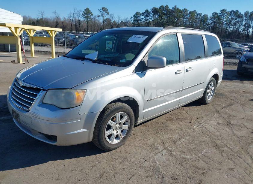 Photo 2 of 2010 Chrysler Town & COUNTRY TOURING (VIN 2A4RR5D17AR266811)