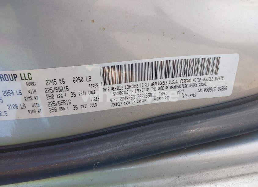 Photo 9 of 2010 Chrysler Town & COUNTRY TOURING (VIN 2A4RR5D17AR266811)