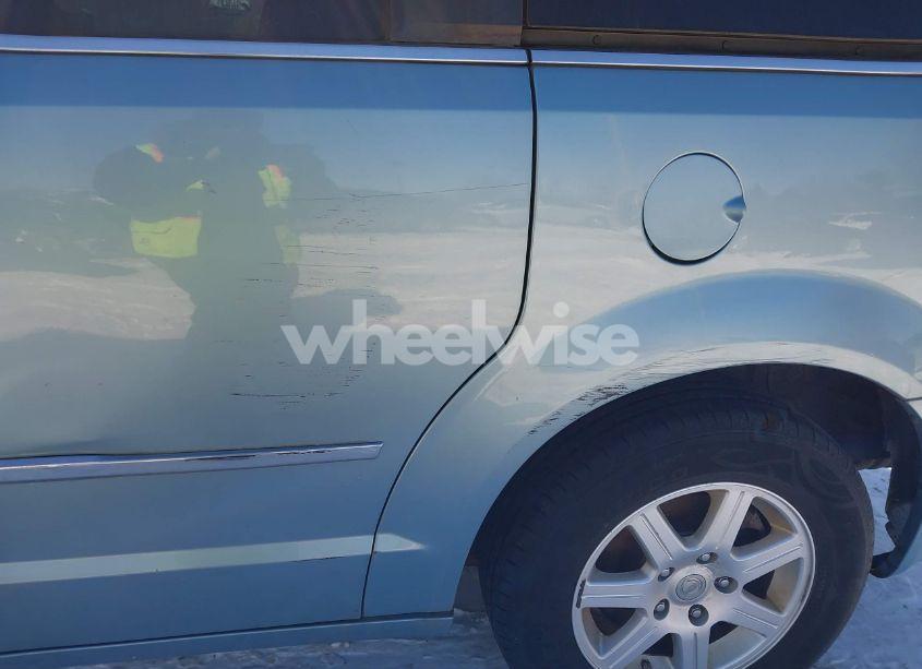 Photo 12 of 2010 Chrysler Town & COUNTRY TOURING (VIN 2A4RR5D17AR346125)