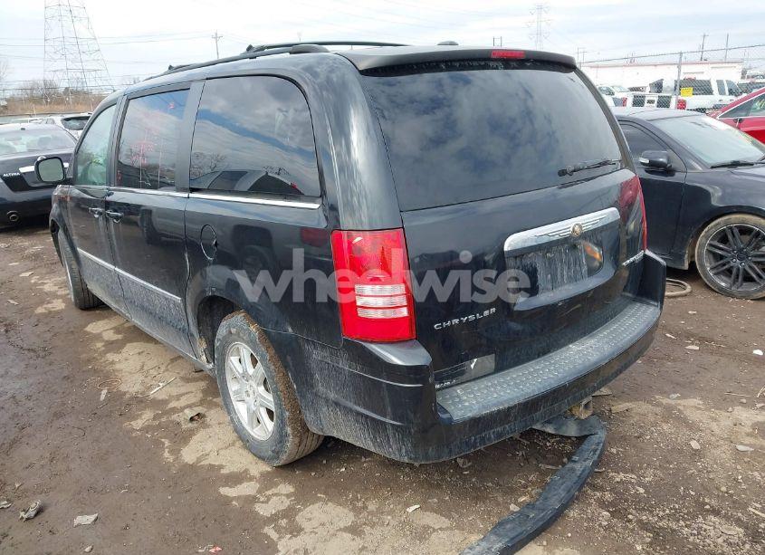 Photo 3 of 2010 Chrysler Town & COUNTRY TOURING (VIN 2A4RR5D17AR351227)