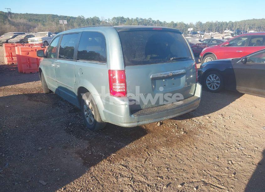 Photo 3 of 2010 Chrysler Town & COUNTRY TOURING (VIN 2A4RR5D17AR359148)