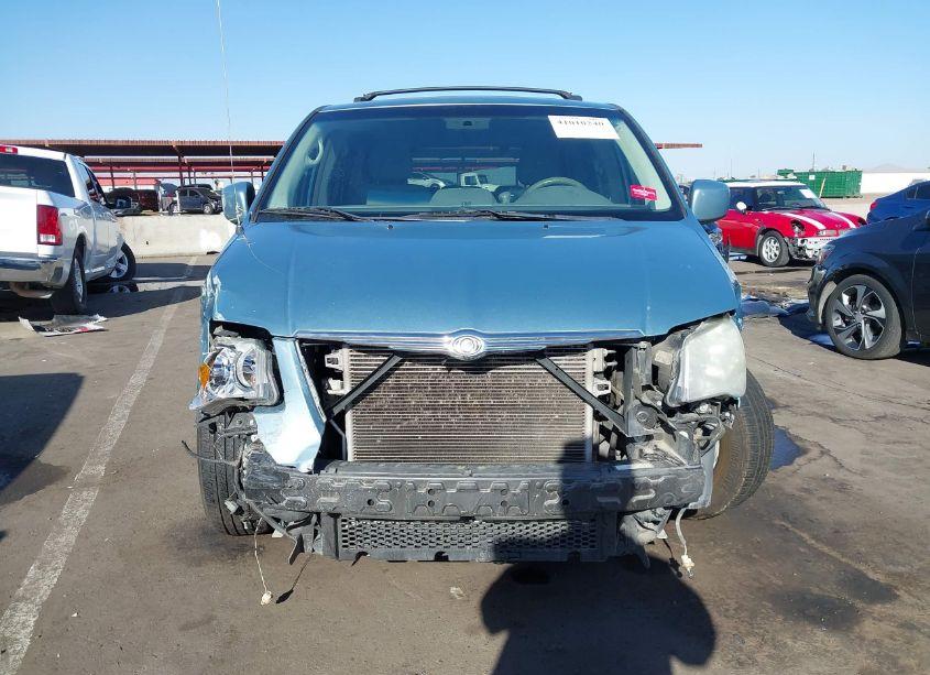 Photo 13 of 2010 Chrysler Town & COUNTRY TOURING (VIN 2A4RR5D17AR495666)