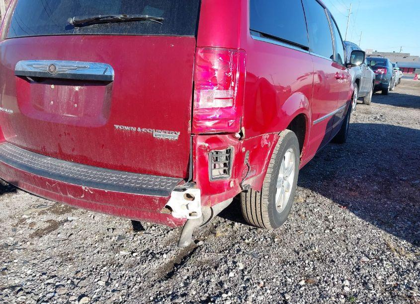 Photo 6 of 2010 Chrysler Town & COUNTRY TOURING (VIN 2A4RR5D18AR128792)