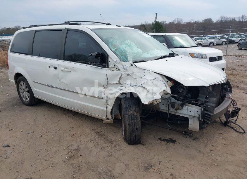 2010 Chrysler Town & COUNTRY TOURING (VIN 2A4RR5D18AR133877) main photo