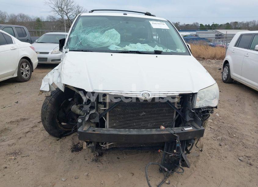 Photo 13 of 2010 Chrysler Town & COUNTRY TOURING (VIN 2A4RR5D18AR133877)