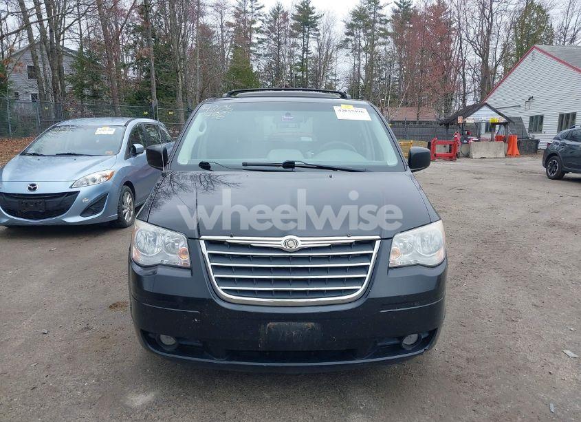 Photo 13 of 2010 Chrysler Town & COUNTRY TOURING (VIN 2A4RR5D19AR170405)