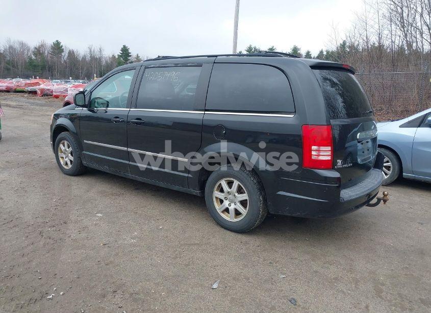 Photo 3 of 2010 Chrysler Town & COUNTRY TOURING (VIN 2A4RR5D19AR170405)