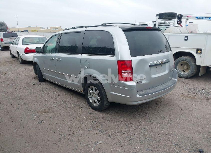 Photo 3 of 2010 Chrysler Town & COUNTRY TOURING (VIN 2A4RR5D19AR184059)