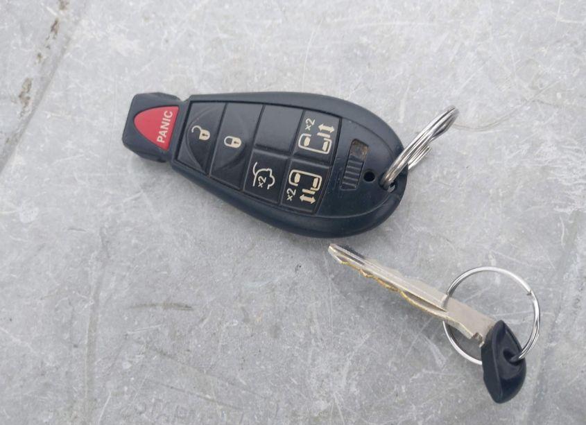 Photo 11 of 2010 Chrysler Town & COUNTRY TOURING (VIN 2A4RR5D19AR213446)