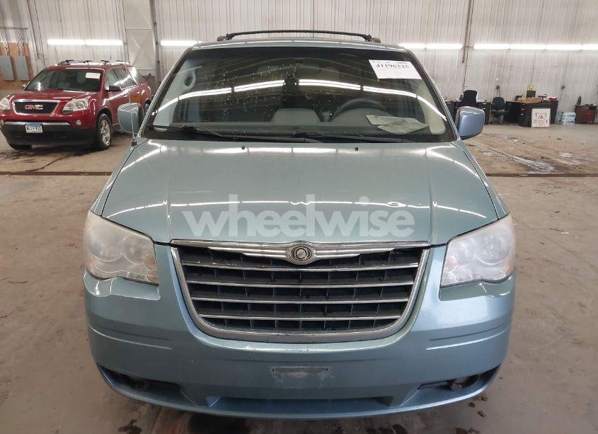 Photo 13 of 2010 Chrysler Town & COUNTRY TOURING (VIN 2A4RR5D19AR241263)