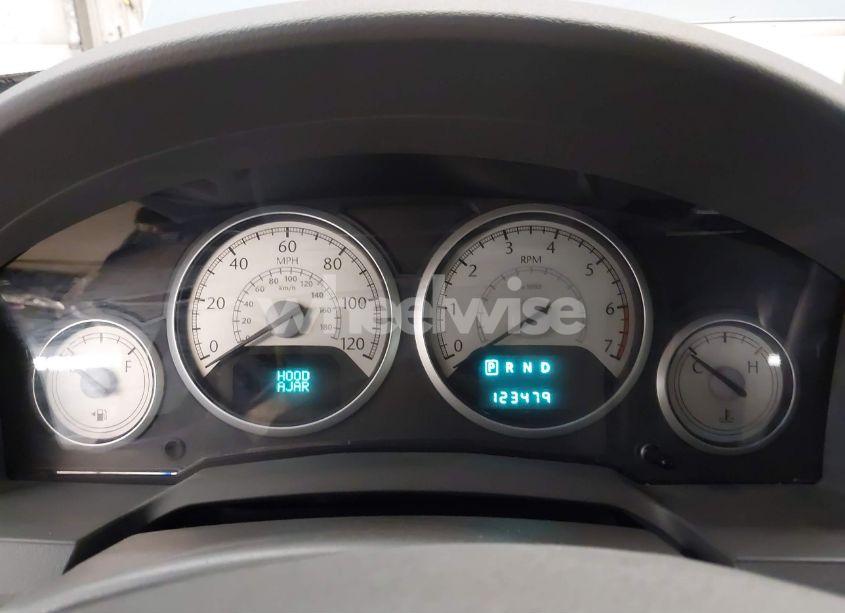 Photo 7 of 2010 Chrysler Town & COUNTRY TOURING (VIN 2A4RR5D19AR241263)