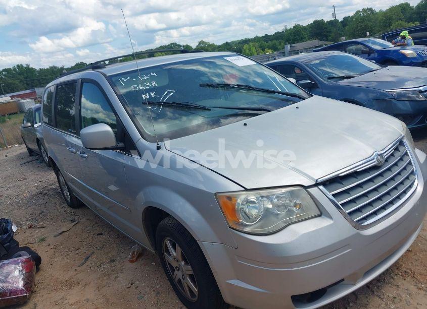 2010 Chrysler Town & COUNTRY TOURING (VIN 2A4RR5D19AR273534) main photo