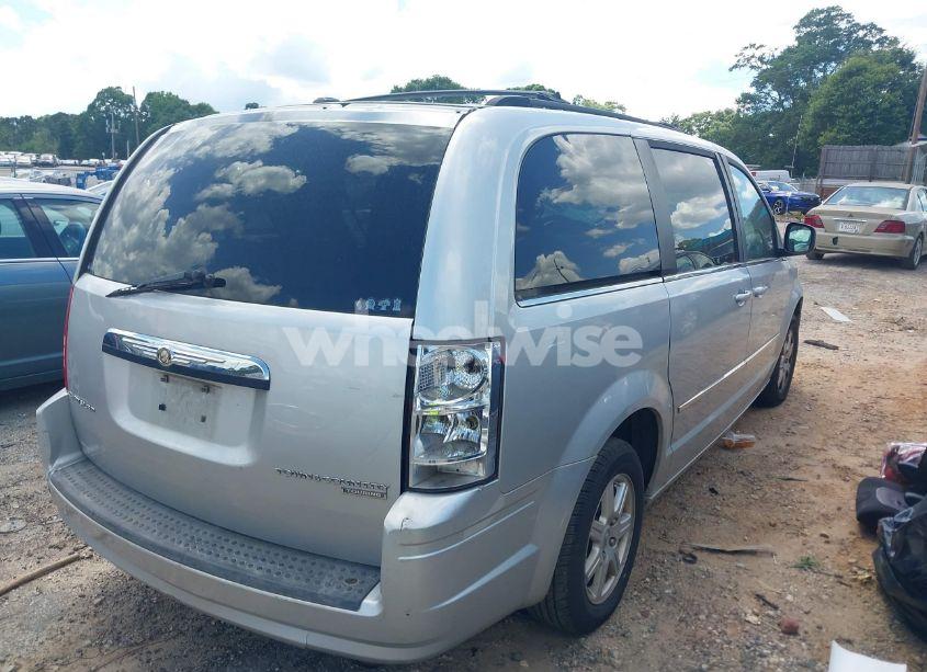 Photo 4 of 2010 Chrysler Town & COUNTRY TOURING (VIN 2A4RR5D19AR273534)