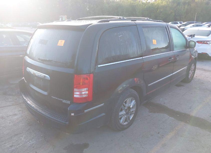 Photo 4 of 2010 Chrysler Town & COUNTRY TOURING (VIN 2A4RR5D19AR273811)