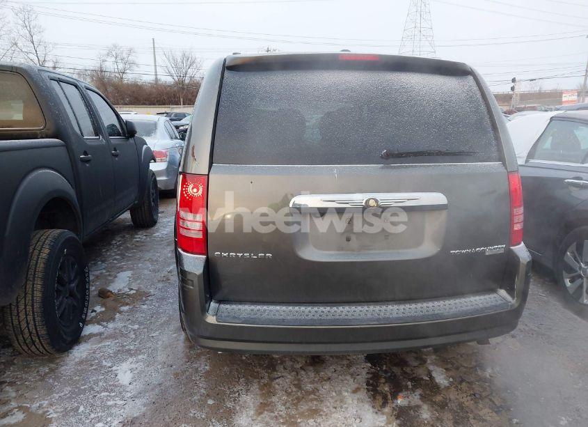 Photo 16 of 2010 Chrysler Town & COUNTRY TOURING (VIN 2A4RR5D19AR302711)